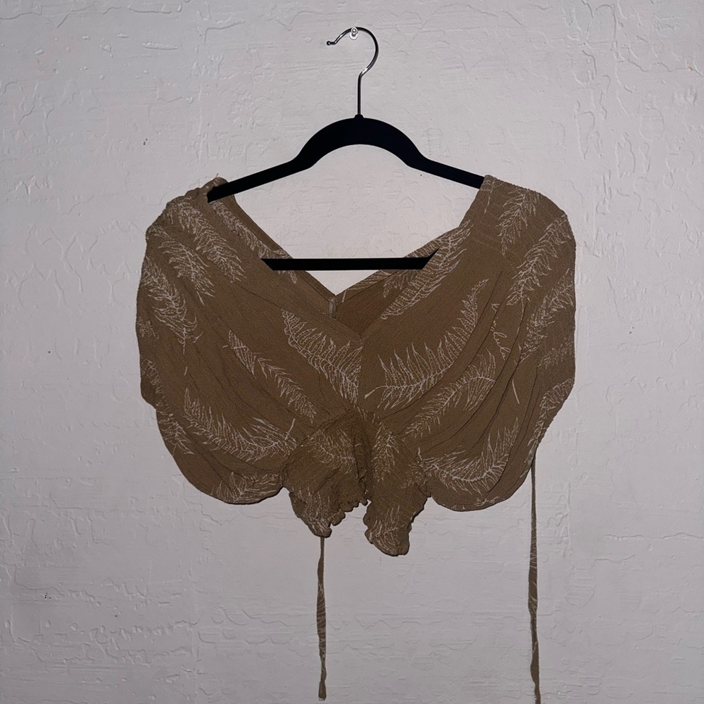 Living Hula Top